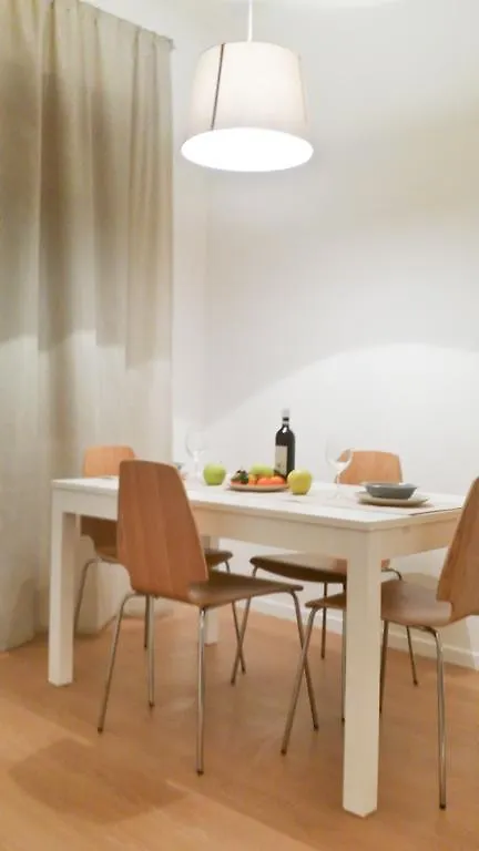 Milano Center White Διαμέρισμα